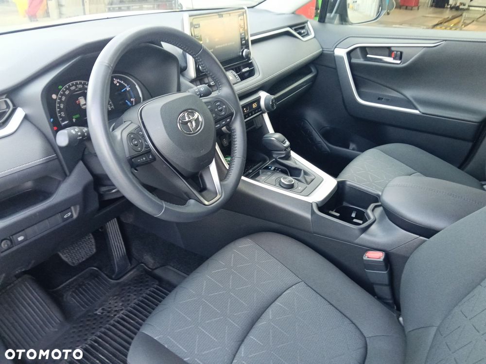 Toyota RAV4 - 15
