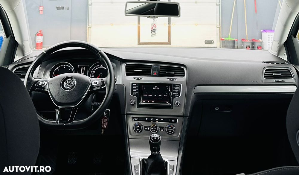 Volkswagen Golf 1.6 TDI BlueMotion Technology Comfortline - 7