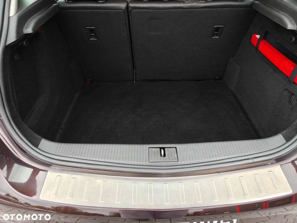 Opel Astra 1.4 Turbo Active - 32