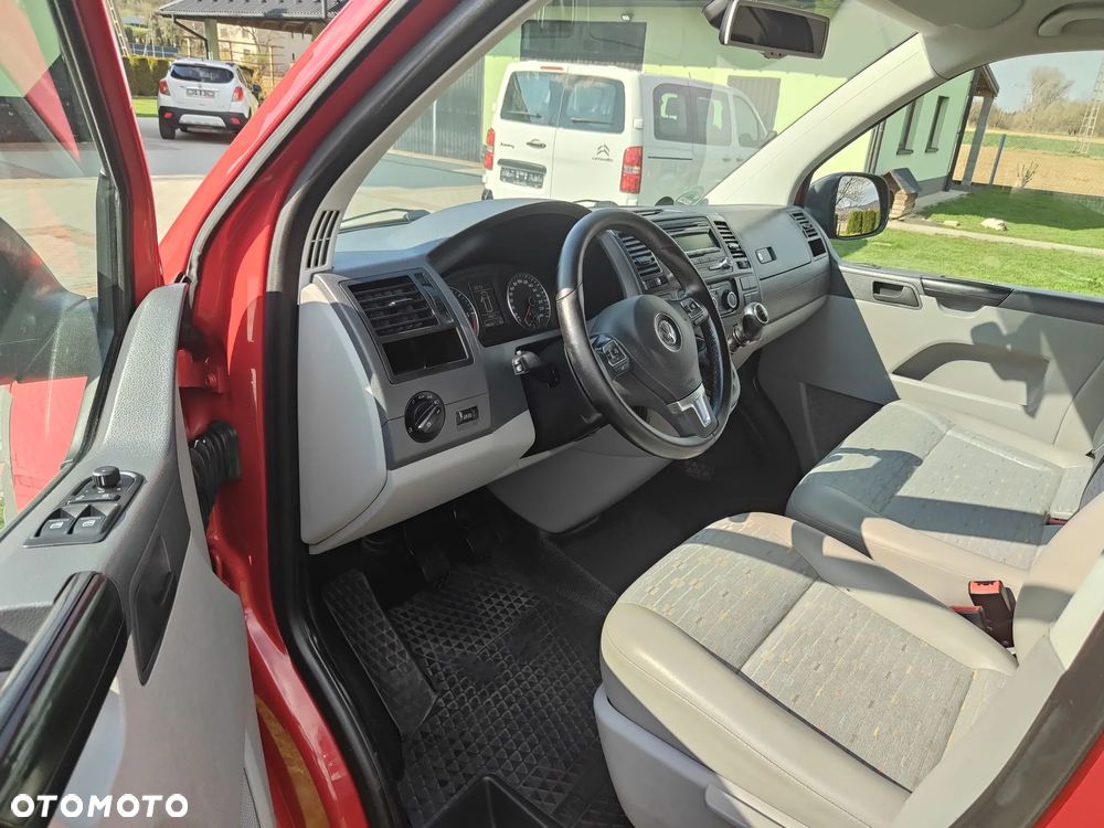 Volkswagen Transporter - 8