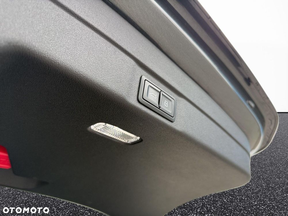 Audi A6 Avant TFSI mHEV Quattro S tronic - 37