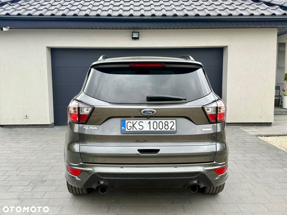 Ford Kuga 1.5 EcoBoost 2x4 ST-Line - 28