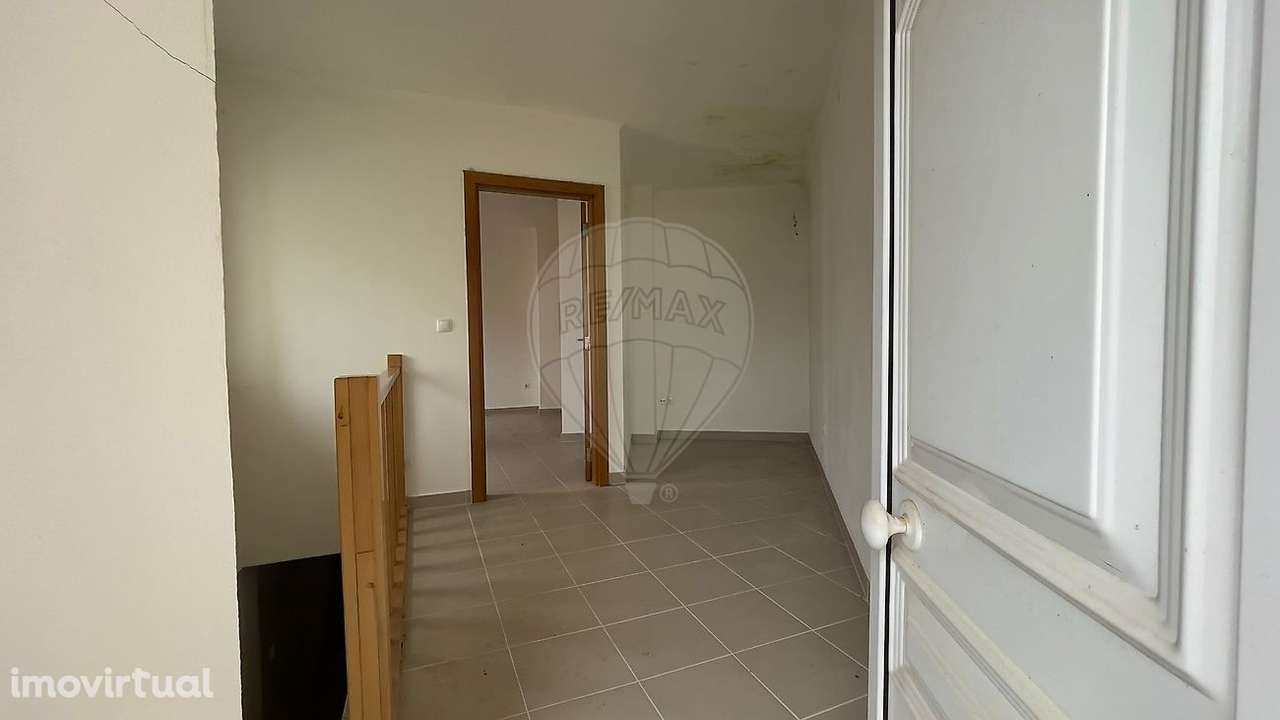 Moradia T1 para venda - Grande imagem: 4/23