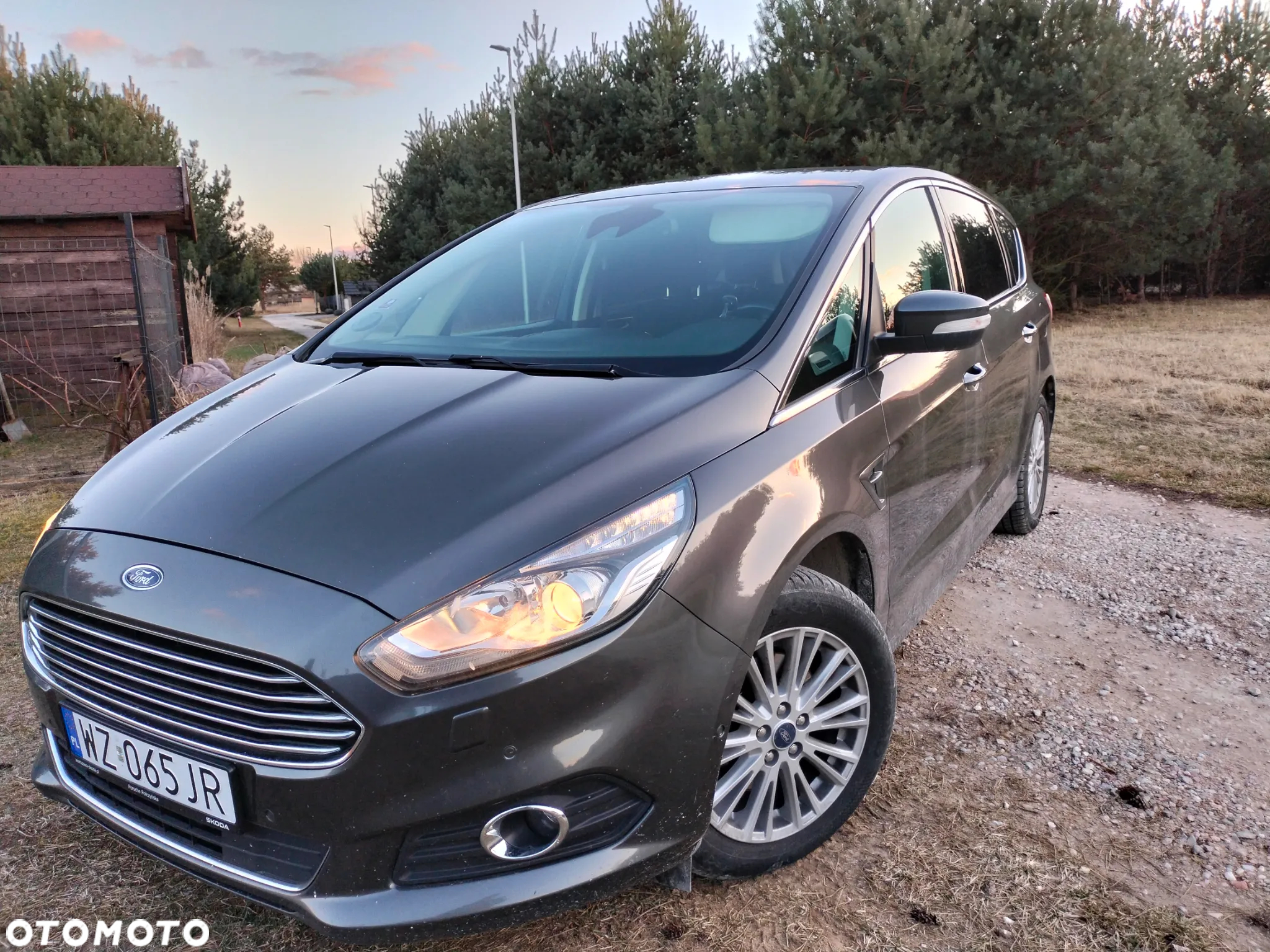 Ford S-Max 2.0 EcoBoost Titanium - 3