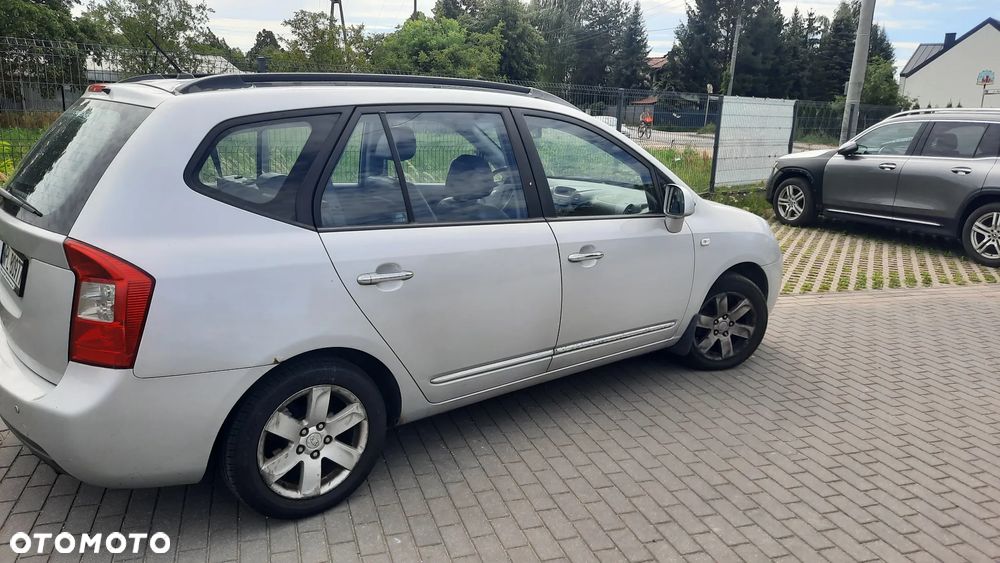 Kia Carens 2.0 CRDi Freedom 7os - 2