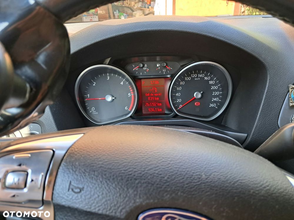 Ford Mondeo - 21