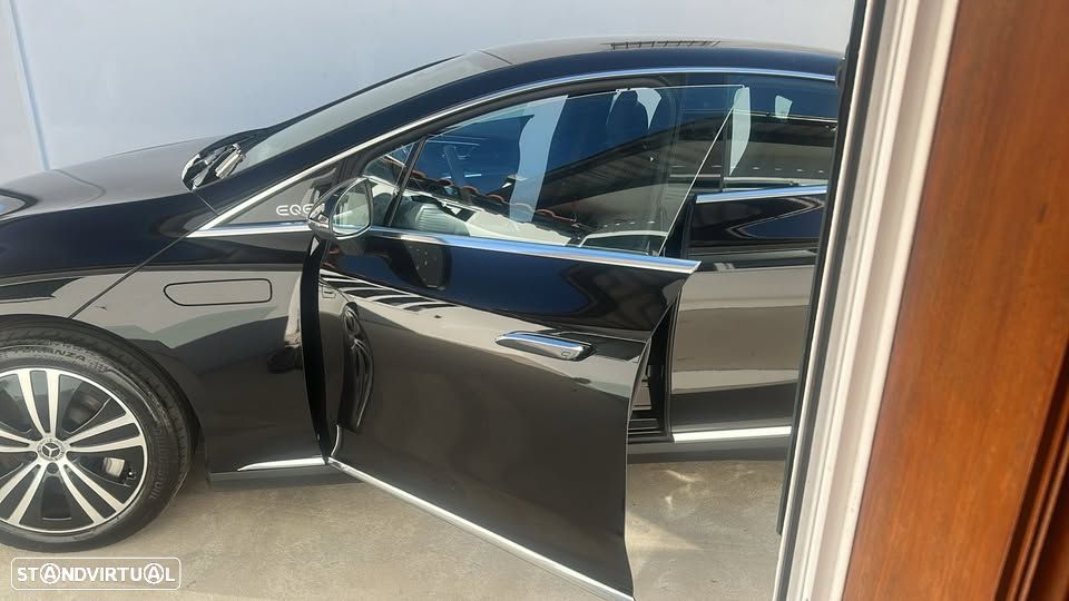Mercedes-Benz EQE 300 Electric Art - 10