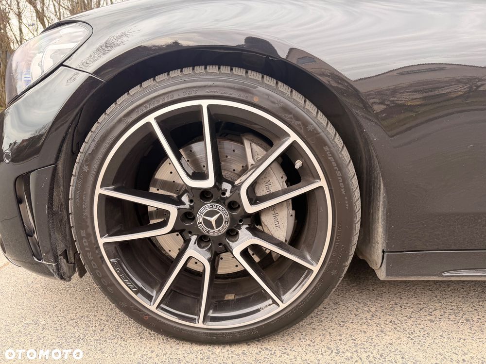 Mercedes-Benz Klasa C 300 d 4MATIC 9G-TRONIC - 26