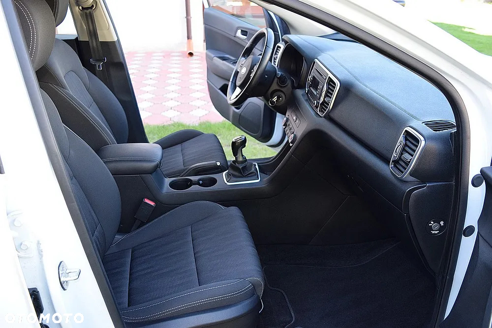 Kia Sportage 1.6 GDI 2WD Attract - 9