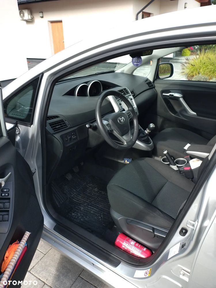 Toyota Verso 2.0 D-4D Luna - 6