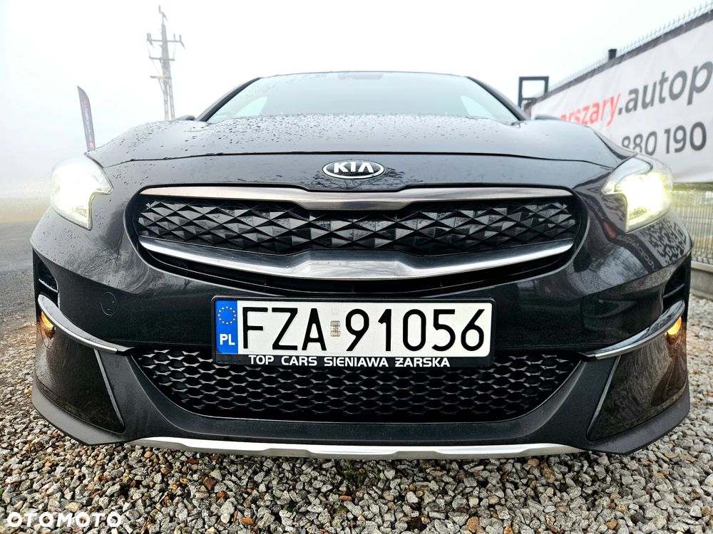 Kia XCeed - 8