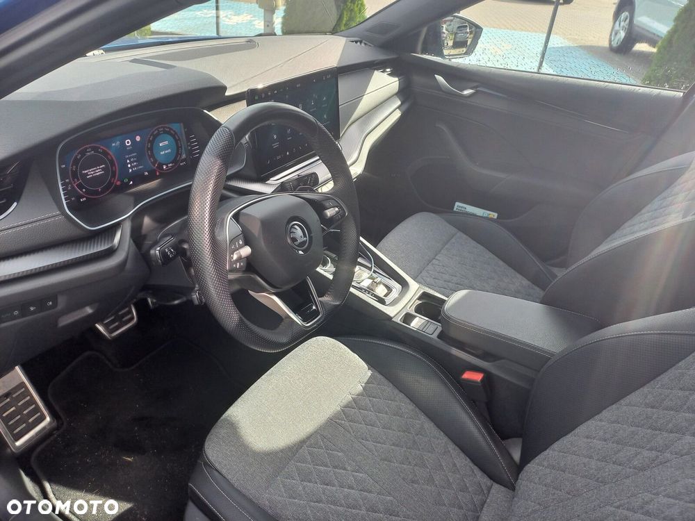 Skoda Octavia 2.0 TDI Sportline DSG - 34