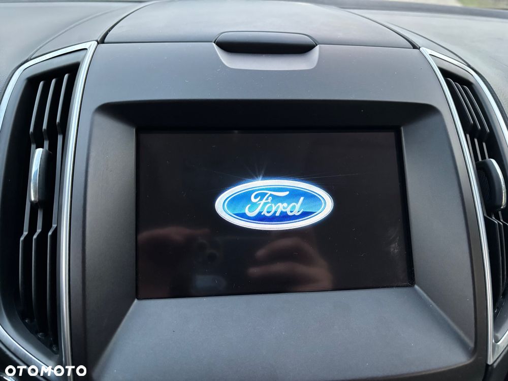 Ford Edge - 21