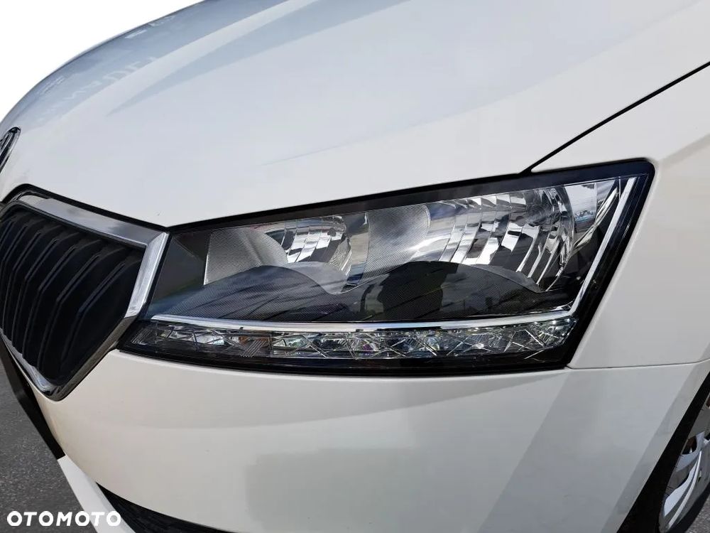 Skoda Fabia 1.0 TSI Ambition - 10