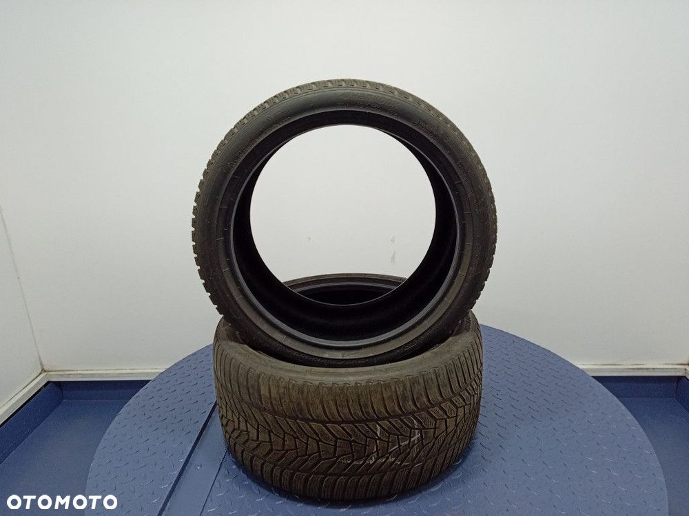 OPONY ZIMOWE HANKOOK WINTER I CEPT EVO 3 285/35 R19 103V 2 SZT - 1