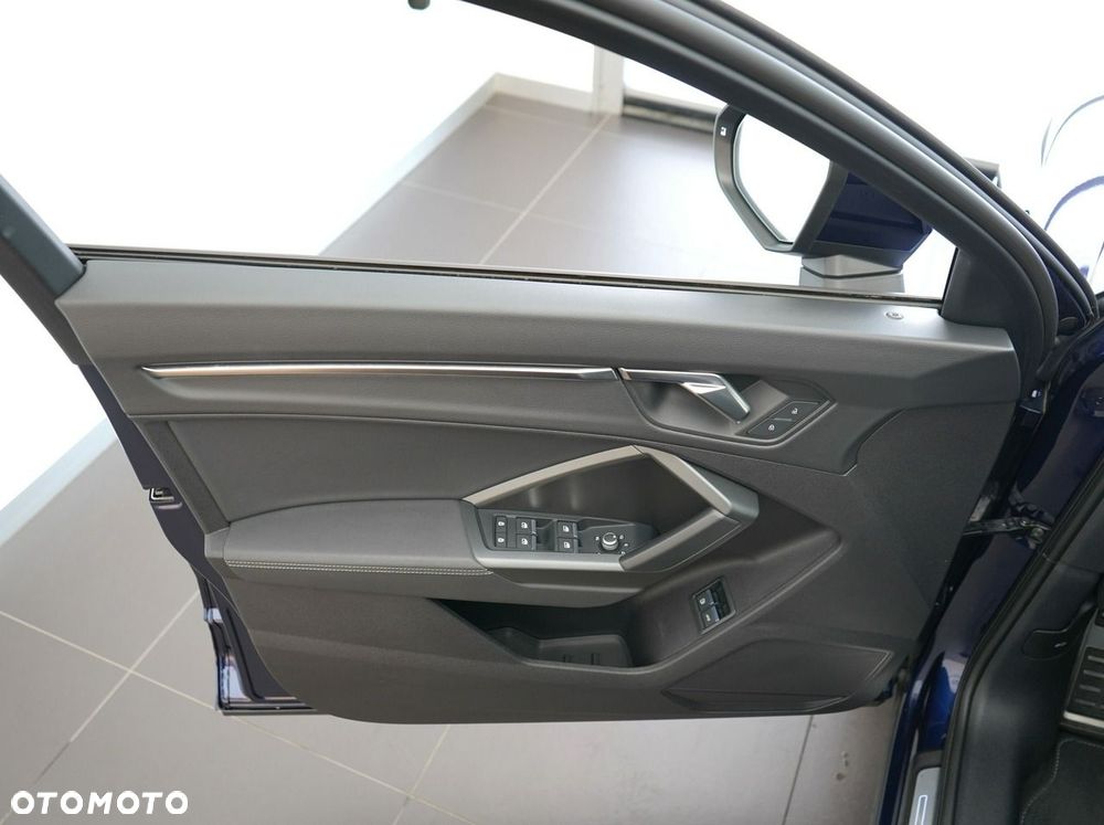 Audi Q3 - 11