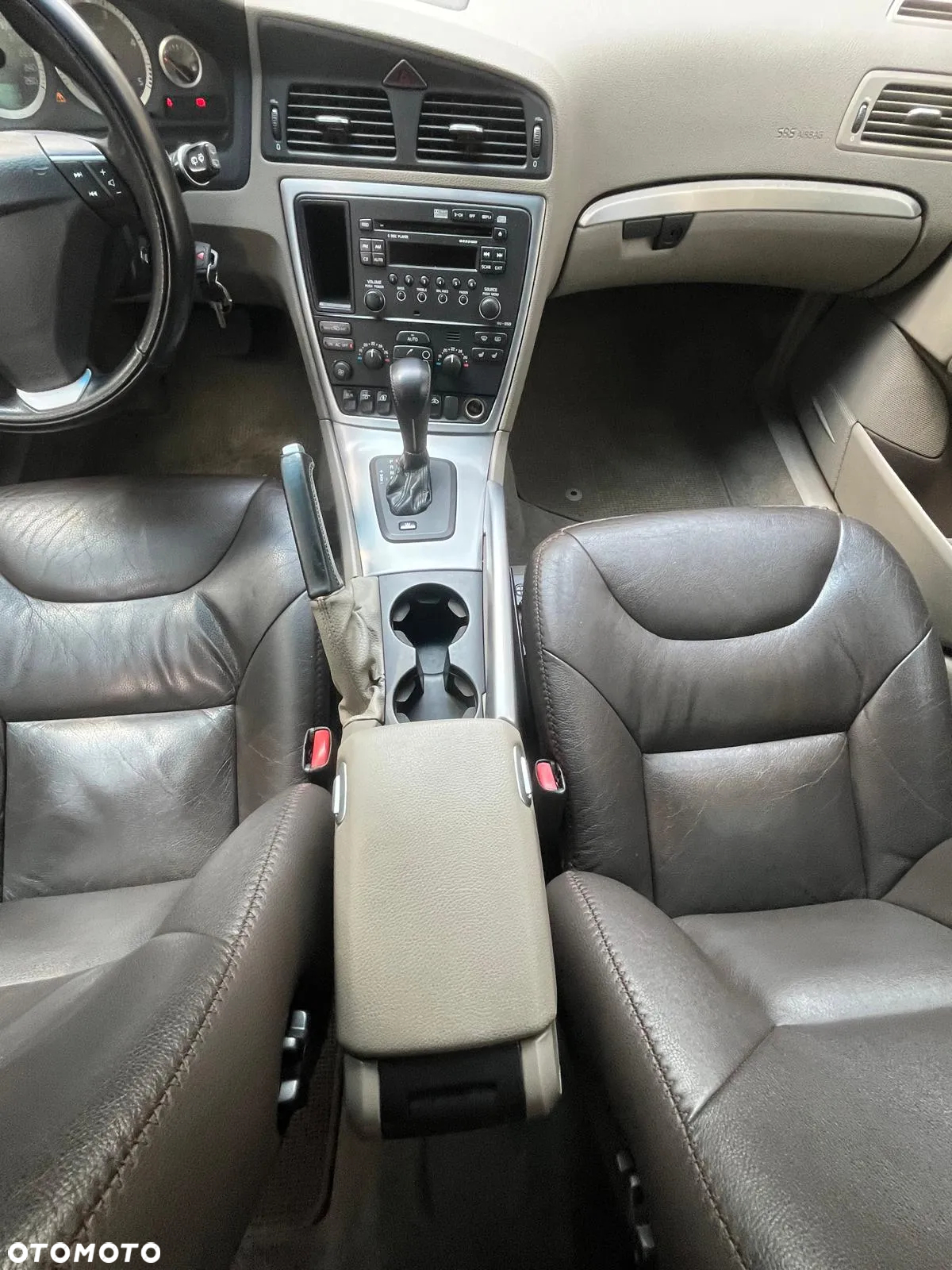 Volvo XC 70 D5 AWD Momentum - 18