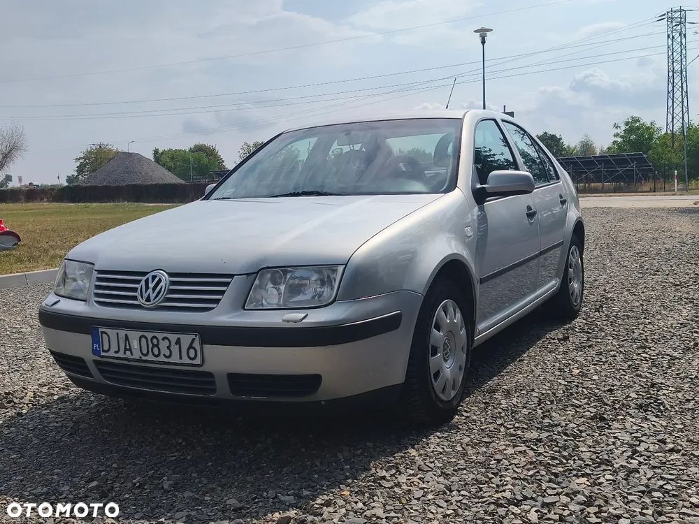 Volkswagen Bora 1.9 TDI - 1