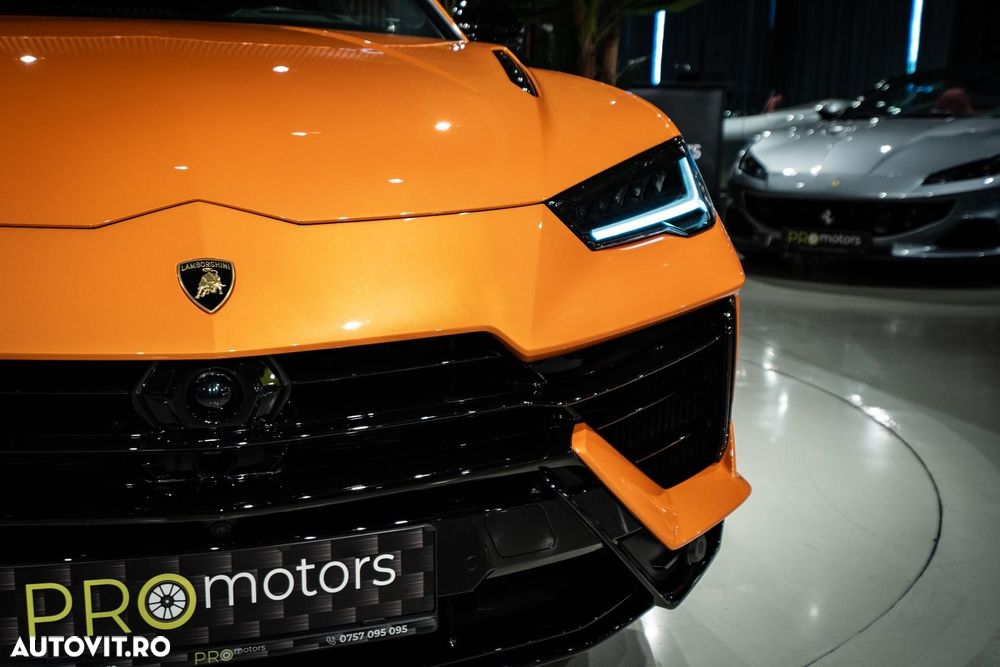 Lamborghini URUS - 10