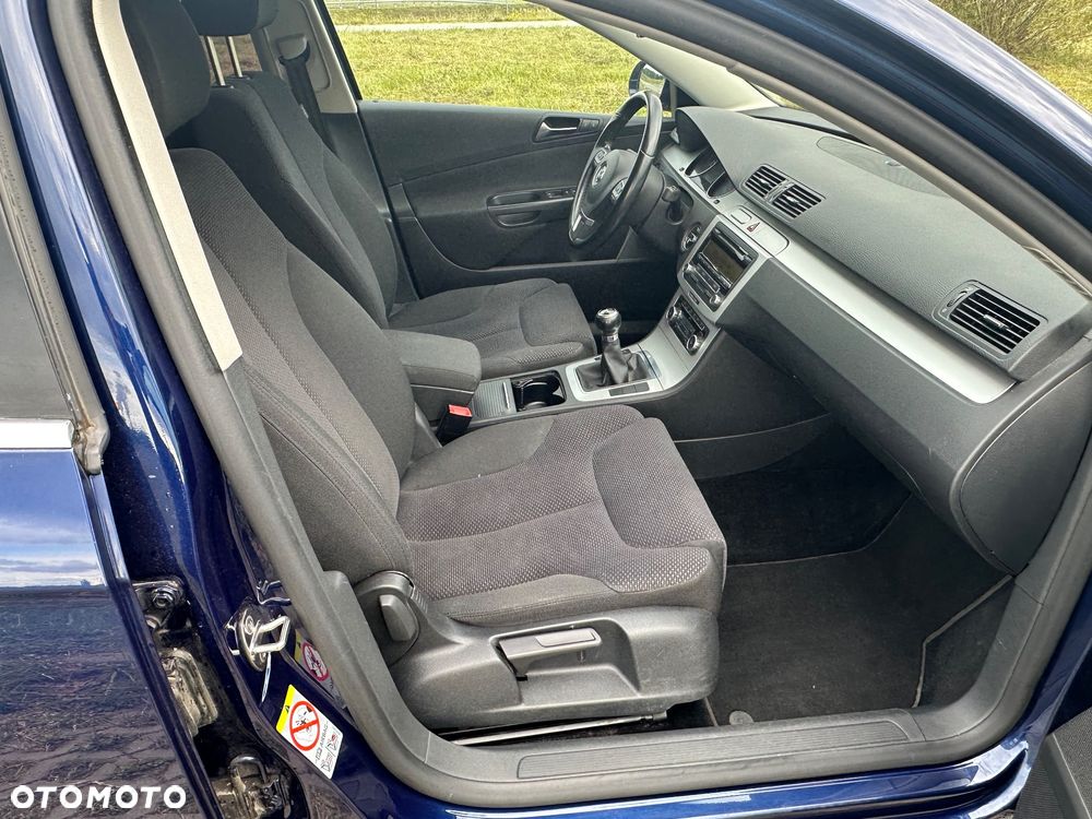 Volkswagen Golf - 12