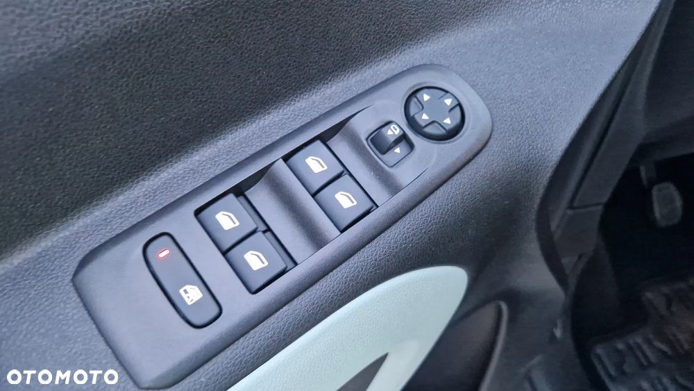 Citroën Berlingo MPV M BlueHDi 100 SHINE - 31