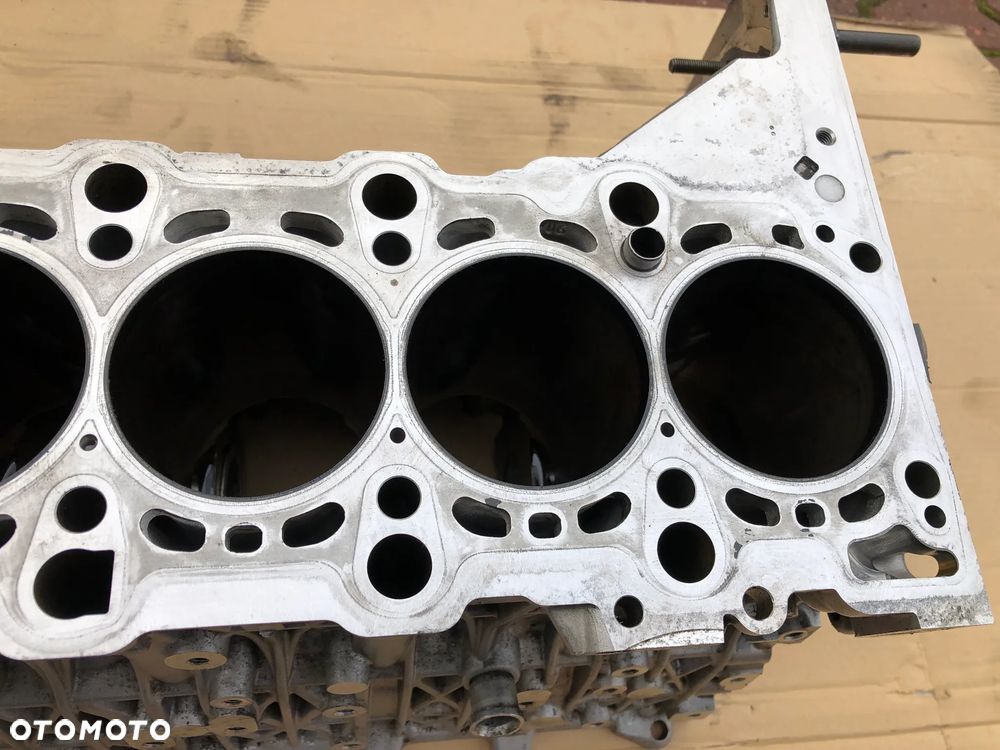 BLOK SILNIKA 306D3 BMW E90 E60 3.0D M57N2 - 6