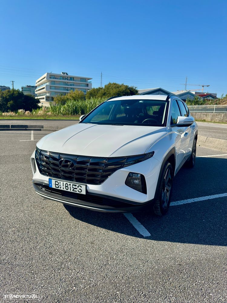 Hyundai Tucson - 2