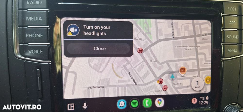 Volkswagen Jetta 1.2 TSI Comfortline - 11