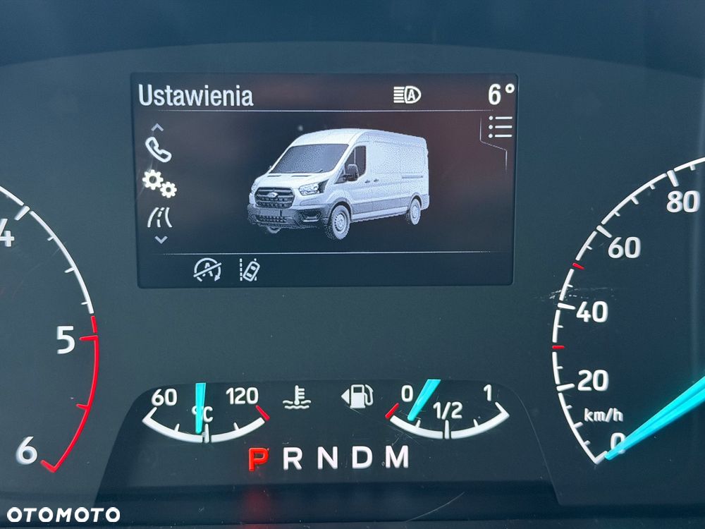 Ford Transit - 18