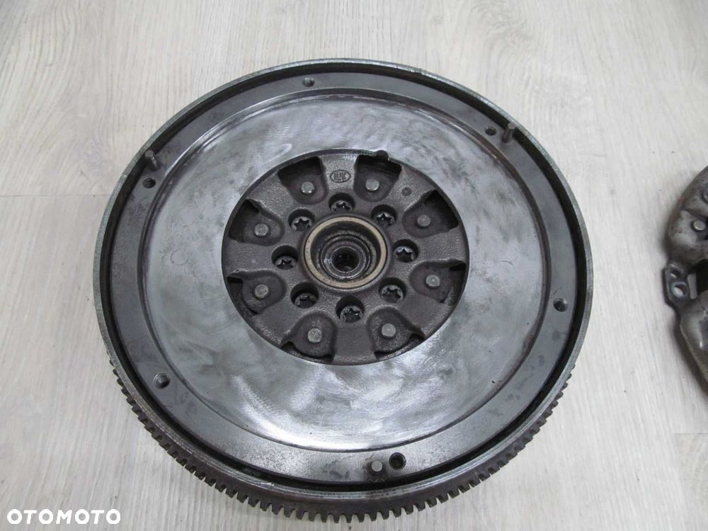 MERCEDES VITO VIANO 639 2.2 CDI 04-14 SPRZEGLO DWUMAS KOLO DWUMASOWE TARCZA 9MM - 2