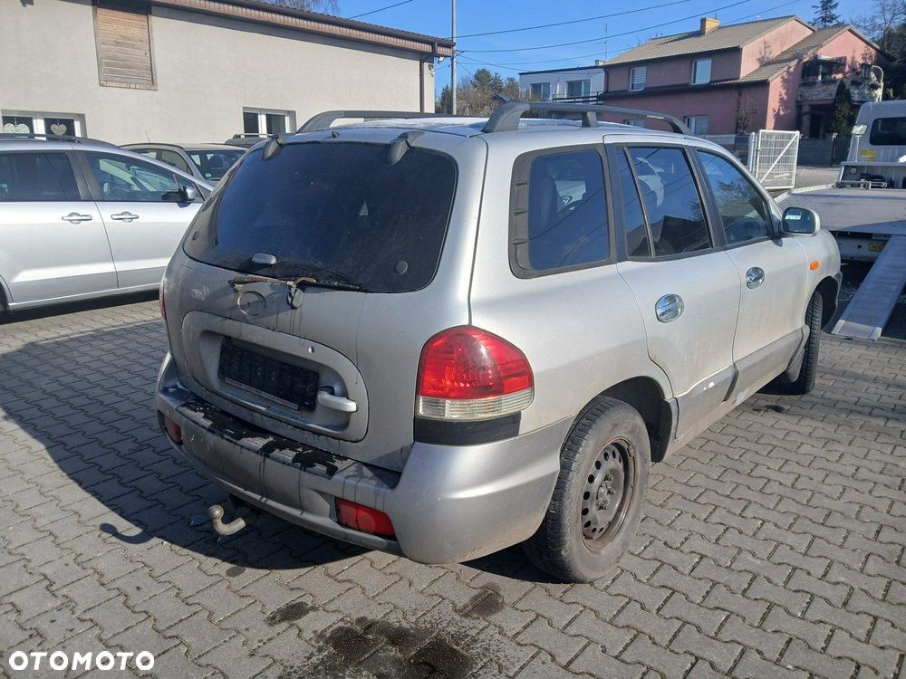 Hyundai Santa Fe - 2
