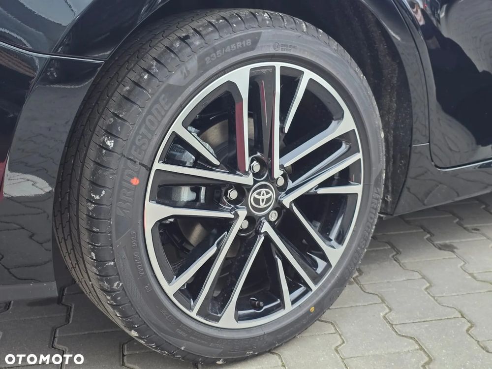 Toyota Camry 2.5 Hybrid Dynamic Force Executive e-CVT - 25