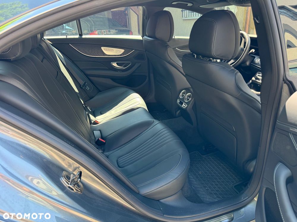 Mercedes-Benz CLS - 5