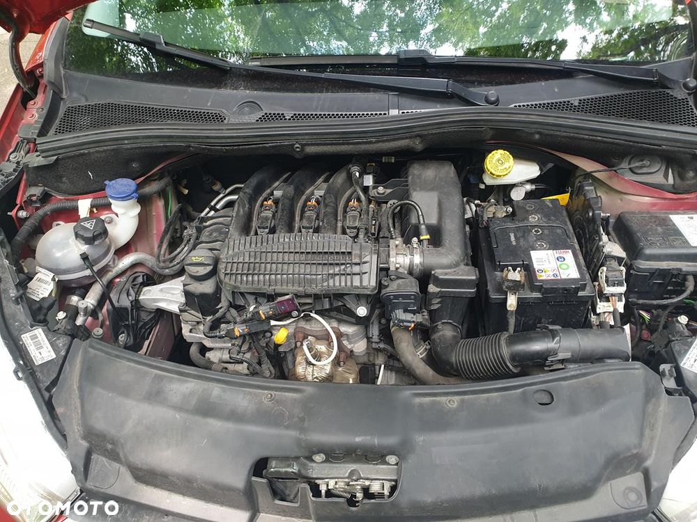 Peugeot 208 1.2 PureTech Active - 16