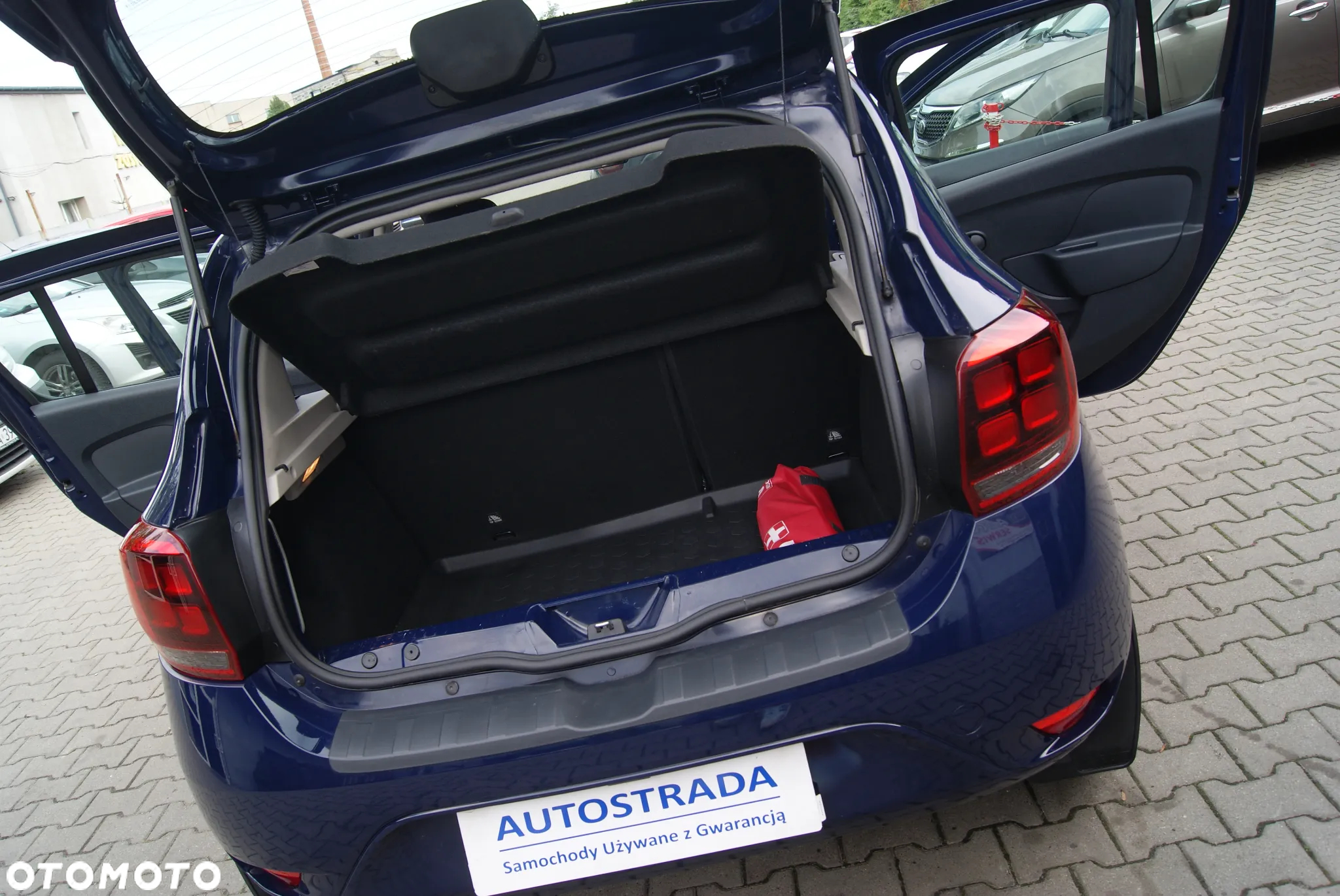 Dacia Sandero 1.0 SCe Laureate - 10