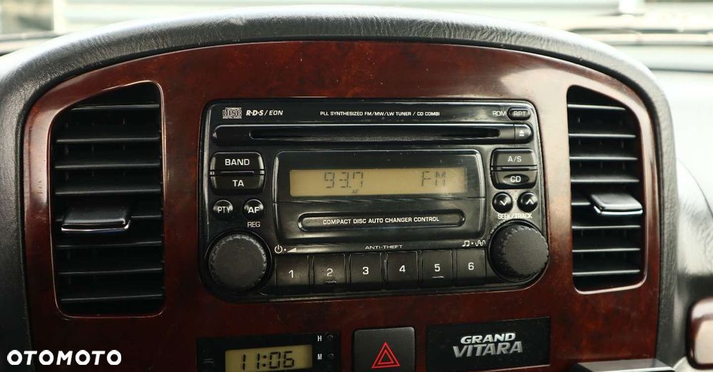 Suzuki Grand Vitara - 23