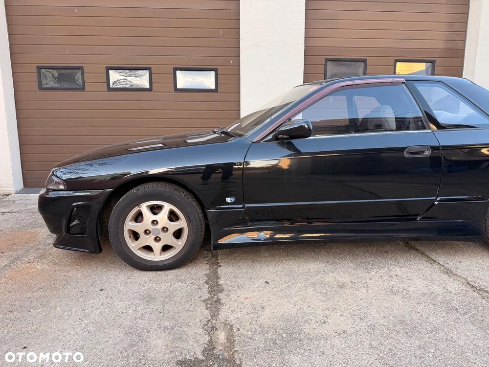 Nissan Skyline - 4