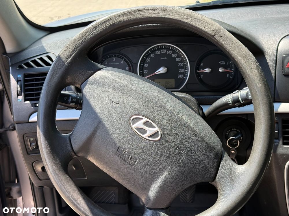 Hyundai Sonata 2.0 CRDi Style - 14