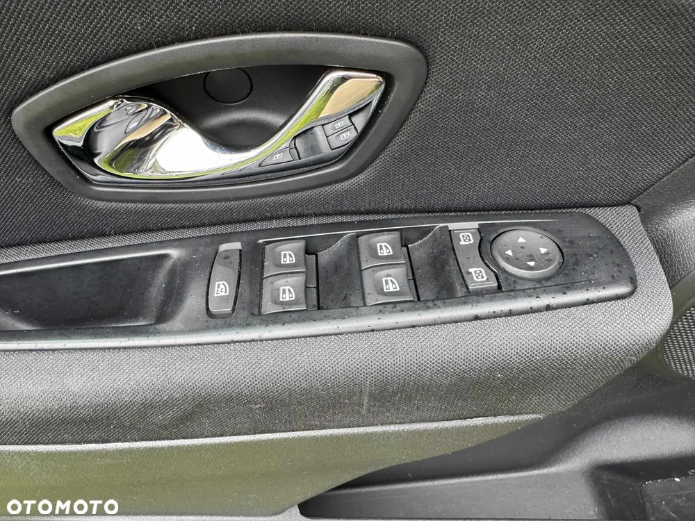 Renault Megane 1.5 dCi Limited - 12