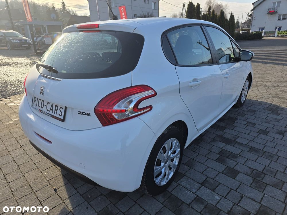 Peugeot 208 - 7