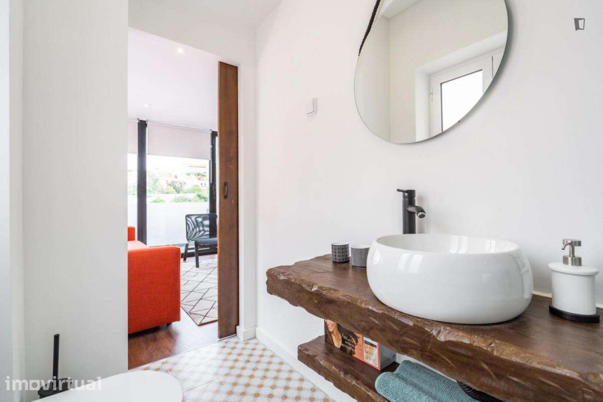 Apartamento com 2 quartos - localizado em Campo de Ourique Lisbon - Grande imagem: 4/23