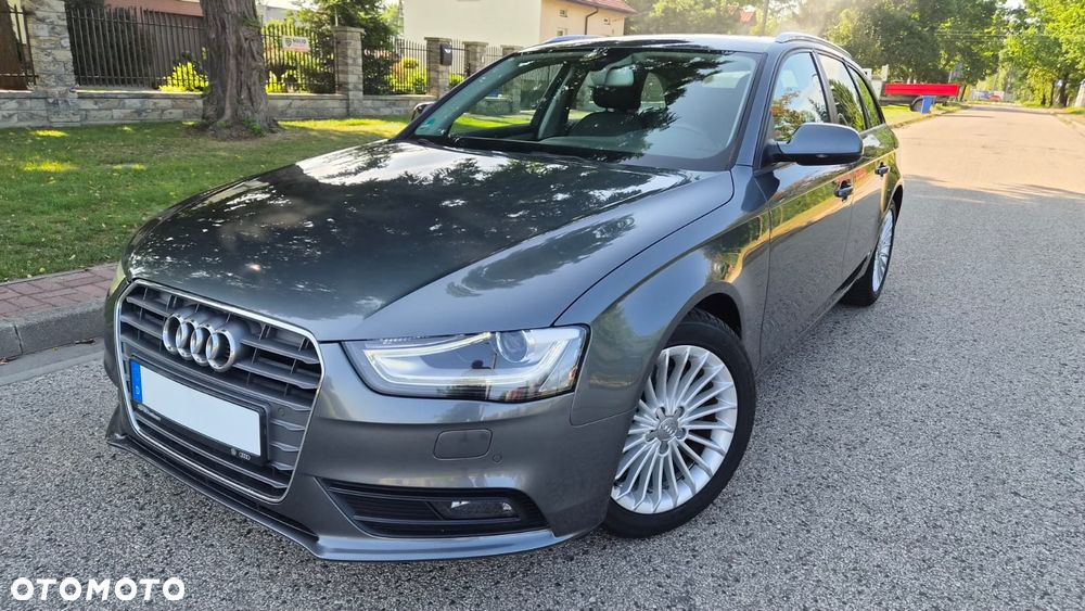 Audi A4 Avant 2.0 TDI DPF clean diesel Attraction - 1