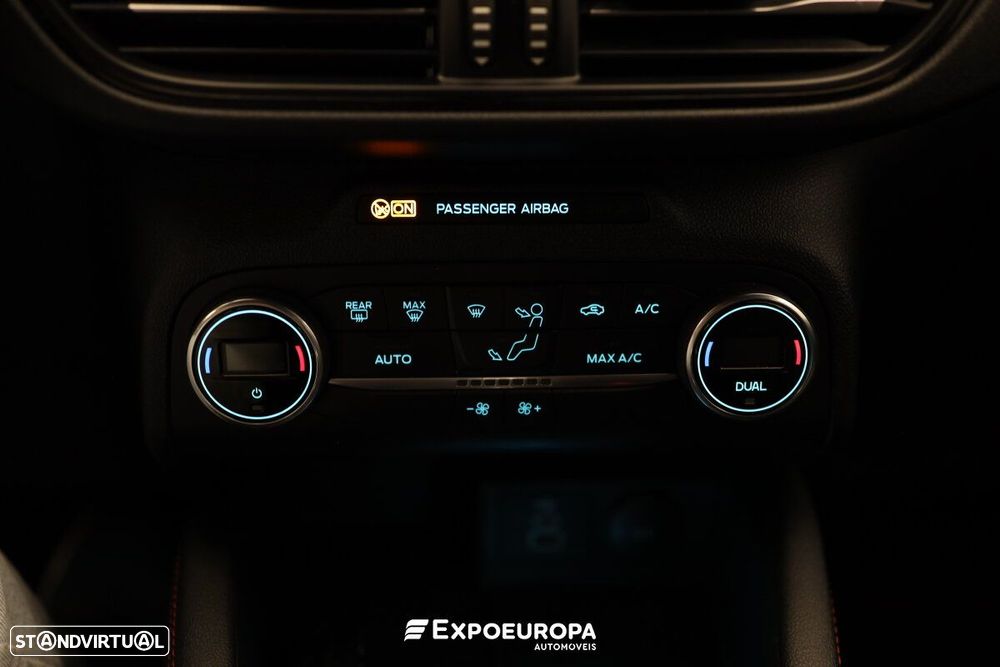 Ford Kuga 1.5 EcoBoost ST-Line X - 22