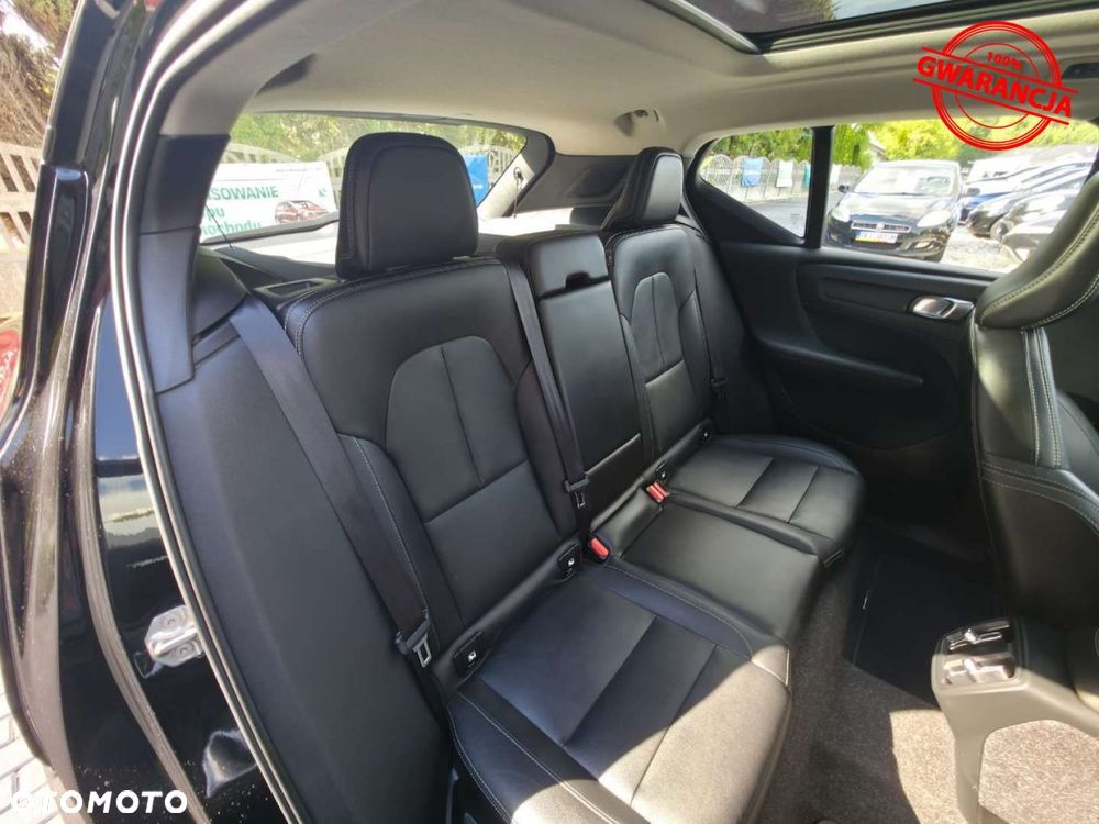 Volvo XC 40 - 22