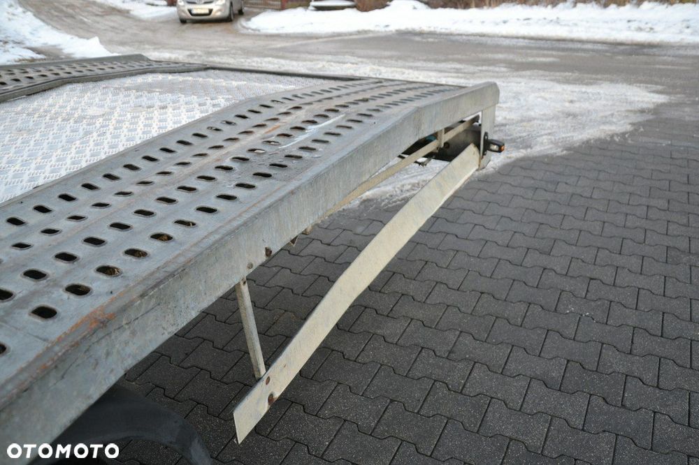 Mercedes-Benz Sprinter - 10