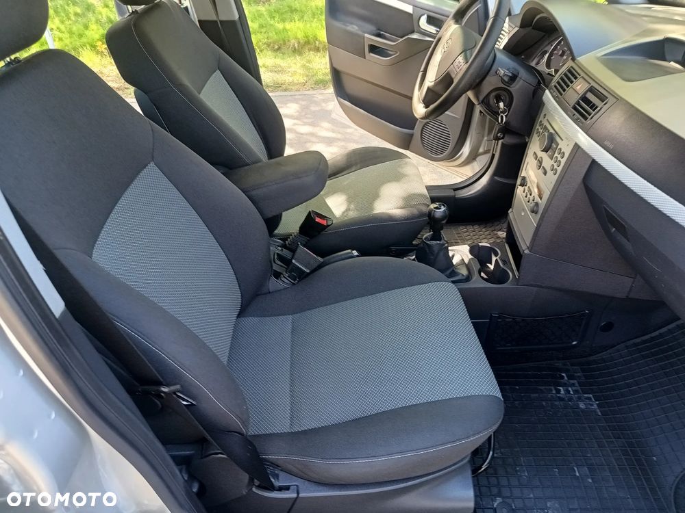 Opel Meriva - 16
