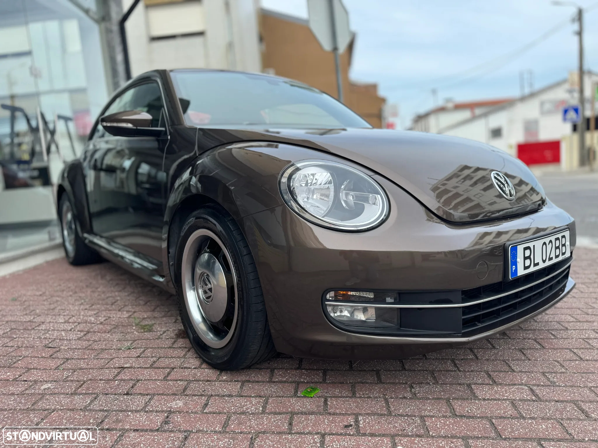 VW New Beetle 1.6 TDI DPF Exclusive Design - 5