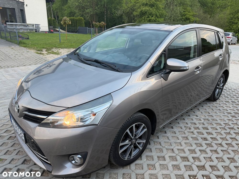 Toyota Verso 1.6 D-4D 5-Sitzer Start/Stop Life - 13