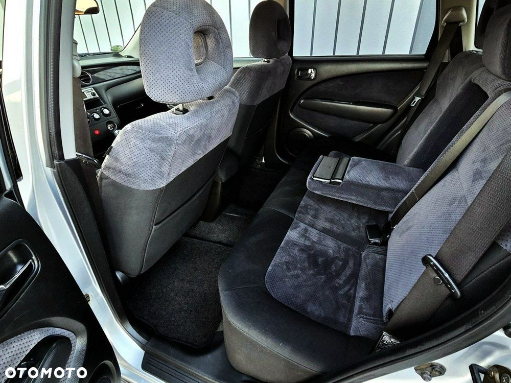 Mitsubishi Outlander 2.4 4WD Intense - 8