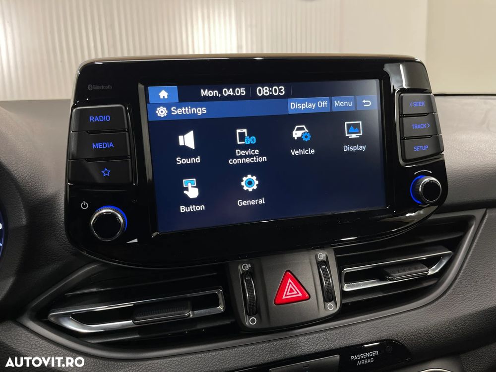 Hyundai i30 1.5 110CP M/T Highway - 16